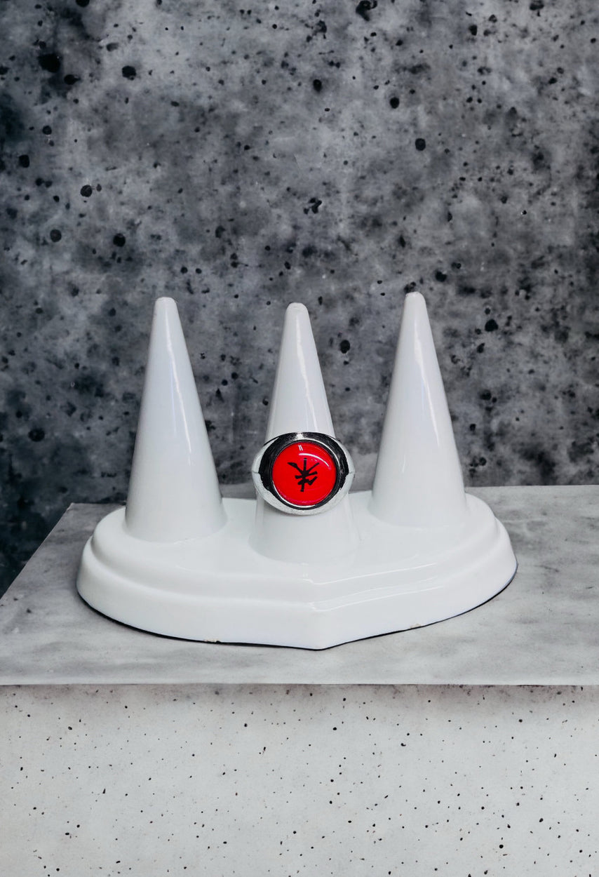 UrbanAura.Co – Uchiha Legacy Pack (Itachi Ring + Bracelet + Sharingan Chain)