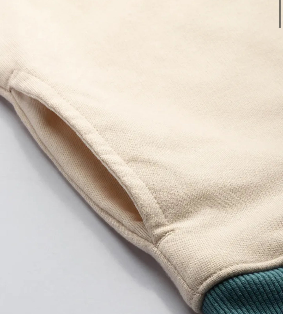 UrbanAura.Co – Typography Embroidered Oversized Sweatshirt (Roadster Life Co.)