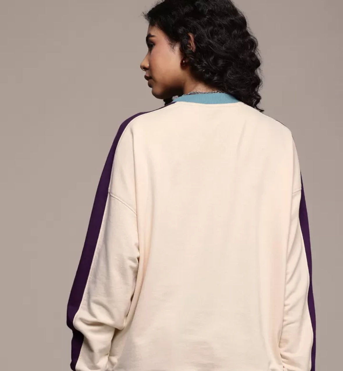 UrbanAura.Co – Typography Embroidered Oversized Sweatshirt (Roadster Life Co.)